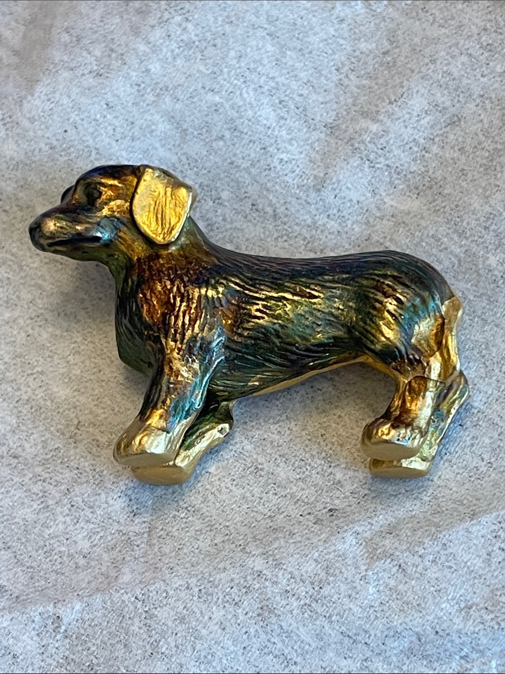 Dachshund Dog Brooch- Iridescent Green & Gold - Picture 2 of 8
